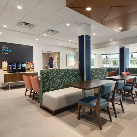 Holiday Inn Express CAPE CANAVERAL by IHG