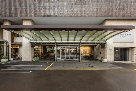 Eurostars Uhotel Отели рядом с достопримечательностью «Центральный рынок»