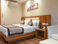 Hotel le Roi Raipur at Raipur Railway Station