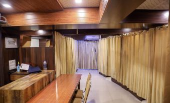 Hotel Alibaba Mumbai