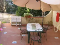 Carlo apartment in villa near the sea - wi-fi