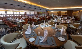 Petra Moon Luxury Hotel