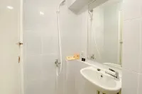 Studio Cozy Tokyo Riverside Pik 2 by Travelio Các khách sạn ở East Kosambi