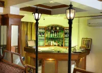 Raja Hotel Hotels in Ulhasnagar