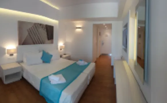 コスモポリタン コス ホテル