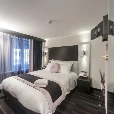 Hôtel Boutique Richelieu Lyon Gare Part Dieu Отели рядом с достопримечательностью «06. Парк-де-ла-Тет»