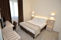 Hotel Nuova Mestre - balcony
