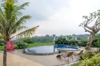 TwoSpaces Living at DeRos Resort & Cafe, Bogor - parking
