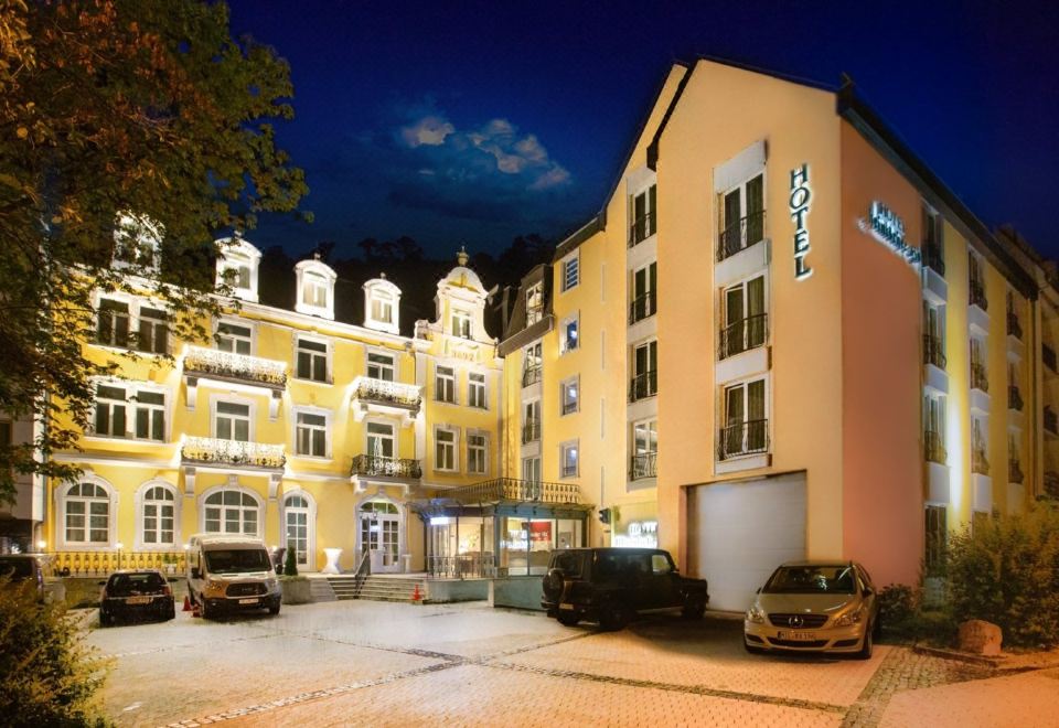 hotel overview picture