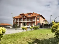 Villa de Llanes فنادق في La Pereda de Llanes