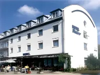 Hotel Maurer Hotels near Rheinniederung Karlsruhe – Rheinsheim