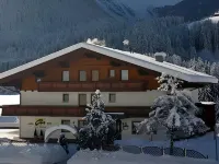 Panorama Hotel CIS - Bed and Breakfast
