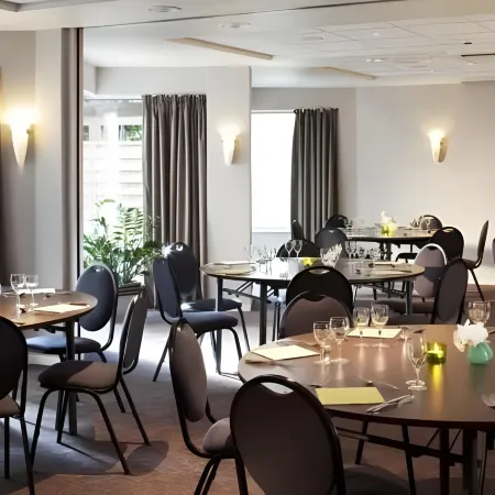 Escale Oceania Vannes Centre