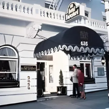 Hotel Amari Отели рядом с достопримечательностью «Авиакомпания»