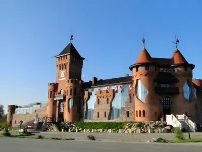 Nesselbeck Hotels in der Nähe von Terminal A of Khrabrovo Airport