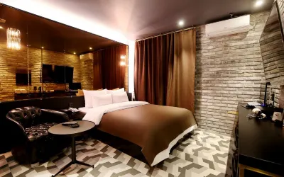 avant Hotels near Independence Hall of Korea