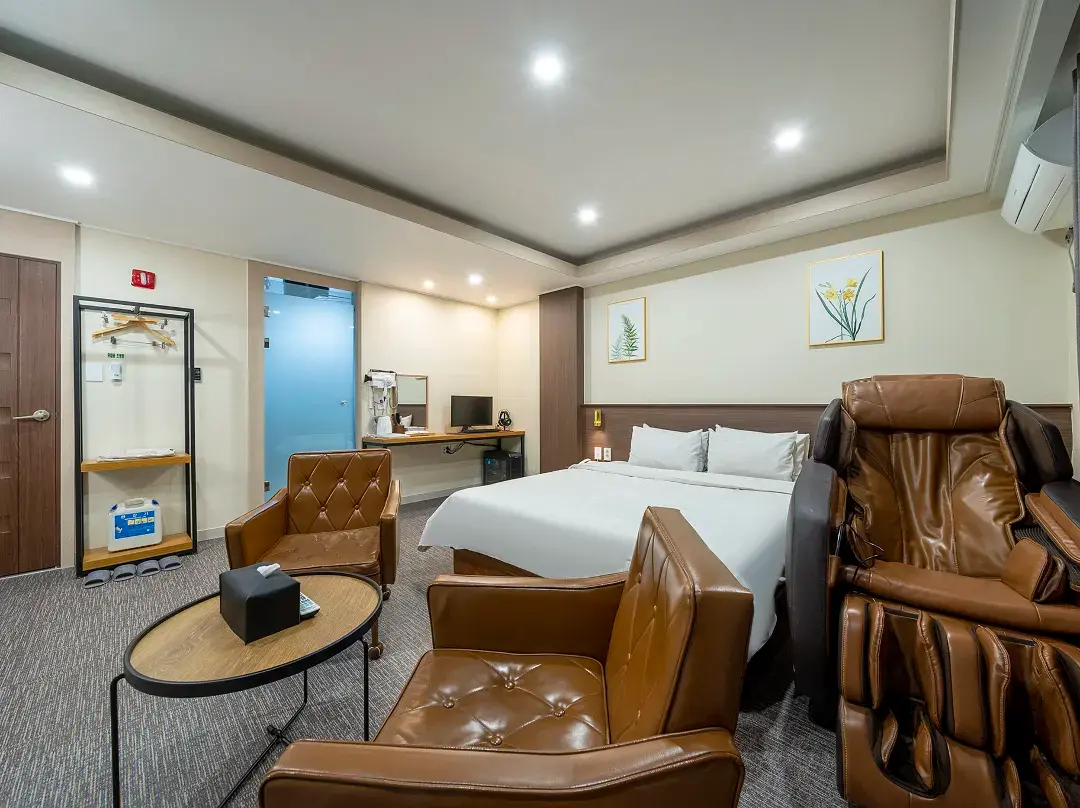 Hotel Yaja Jecheon Station - Jecheon