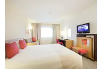 Novotel Wolverhampton فنادق في ولفرهامبتون