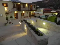 Charalambos Holiday Cottage Hoteles cerca de Drapia Horse Farm