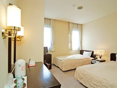 Shimabara Toyo City Hotel Các khách sạn gần Heisei Shinzan Observatory