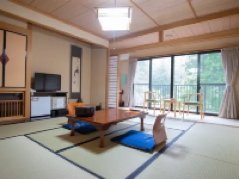 Shirataki Hotel โรงแรมในโคะโกะโนะเอะ