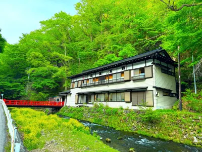 Karakurakan Hotels near Mount Shirane