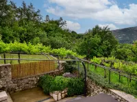Dedina srića Hotels in Bribir