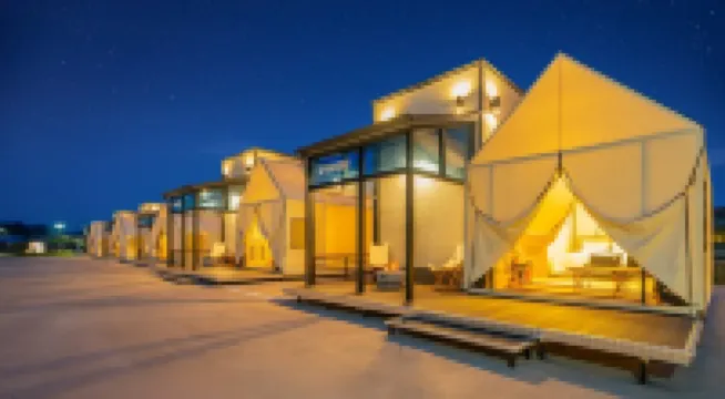 Taean Anmyeondo Hwangdo Indoor Glamping Hotels in 