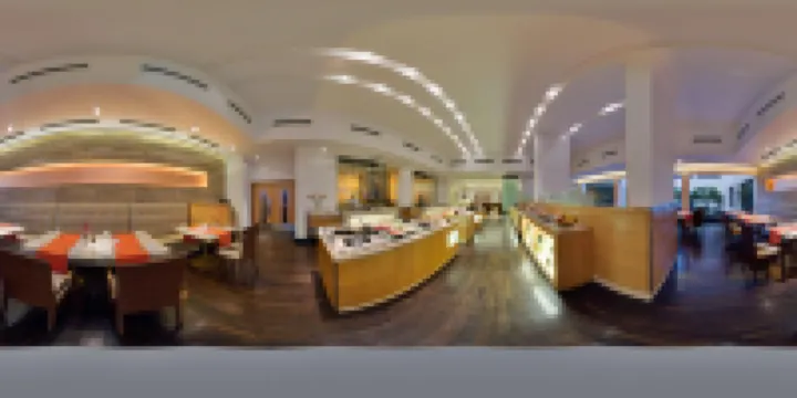 Trident, Chennai Hotels in Chennai