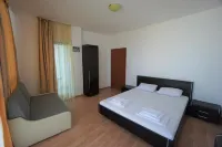 Apartments in Hotel Primorsko Del Sol - ビーチサイド