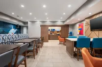 Holiday Inn Express MORGANTOWN by IHG - breakfast