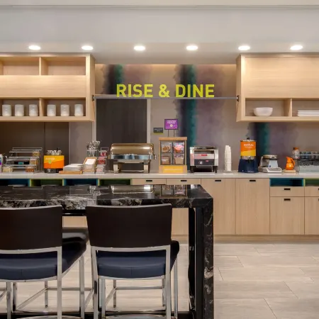 Home2 Suites by Hilton Thunder Bay