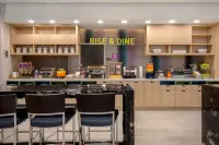 Home2 Suites by Hilton Thunder Bay - breakfast