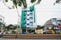 GV Hotel - Talisay City Các khách sạn gần Dawis SDA Church