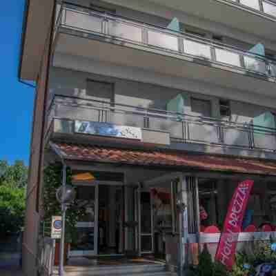 Hotel Brezza Hotel Exterior