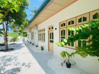 Oasis Village Fenfushi, Maldives Hotels in Huruelhi