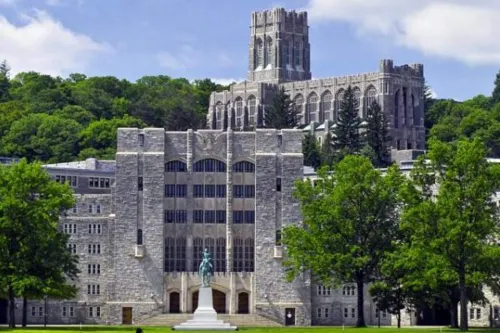 Holiday Inn Express & Suites WEST POINT-FORT MONTGOMERY by IHG