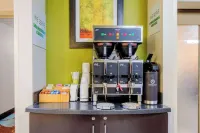 La Quinta Inn & Suites by Wyndham Elkview - Charleston NE - Desayuno