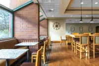 Hampton Inn Kalispell - breakfast