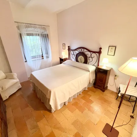 Umbrian Paradise Contains 5 Bedrooms with Private Pool and Stunning Views