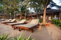 Mariposa Beach Grove Hotels in Cola