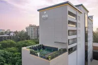 Park Inn & Suites by Radisson Thrissur East Fort