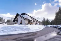 Olympic Village Inn Olympic Valley Hotels in der Nähe von Gallery Keoki