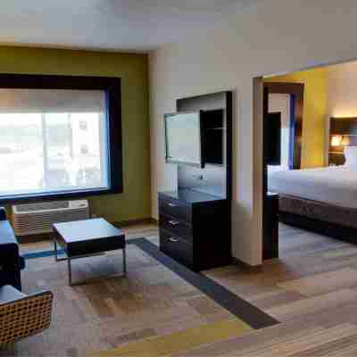 Holiday Inn Express & Suites le Mars Rooms