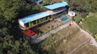 Rishikesh Paradise Hotel a Shivpuri