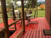 The Hidden Moose Lodge Hotele w: Pend Oreille County