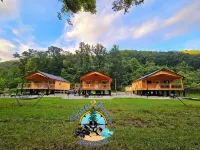 NEW PARADISE RETREAT - Hatfield Mccoy Trails - Rent 1-3 Cabins, Sleep up to 18