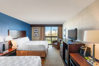 Holiday Inn South Plainfield-Piscataway Отели в г. 
