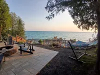 Sunset Paradise on Lake Michigan - 4 stjerner