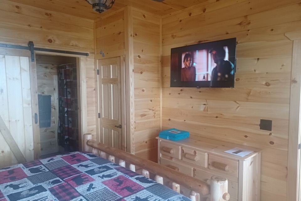 Photo 4 of 6